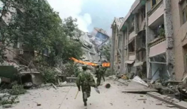 汶川大地震视频,生死瞬间，人间大爱